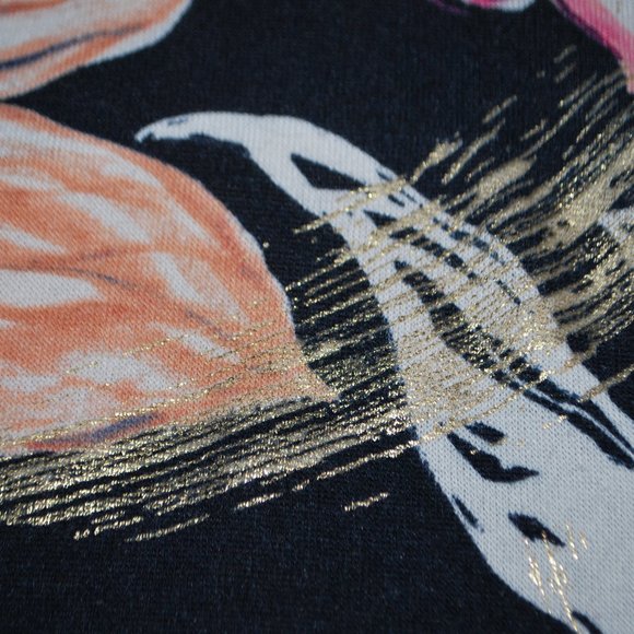 3/$30 - Floral Top w/Front Keyhole & Gold Striping - L - Picture 11 of 12